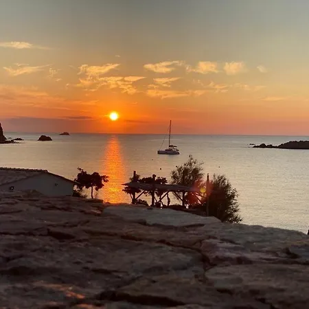 Terra Casanova Pieds Dans L'eau A 20 Mn D Ajaccio Villanova